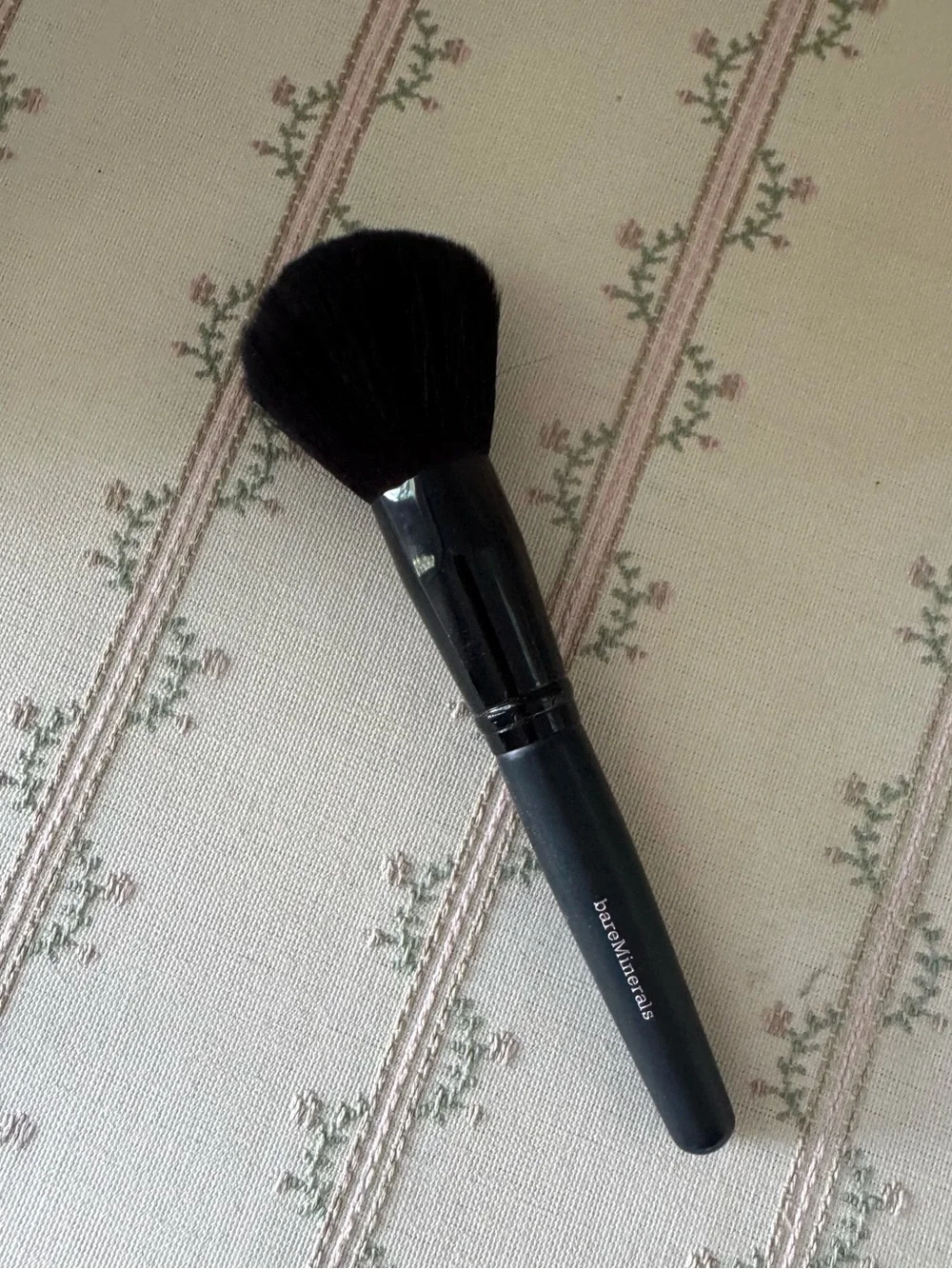 Bare Minerals Supreme Finisher Brush